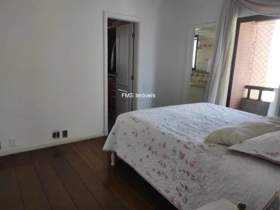 Imagem Imperdível: Apartamento de Luxo em Moema, São Paulo-SP 4 Quartos, 2 Suítes, 4 Vagas 273,00m² de Área