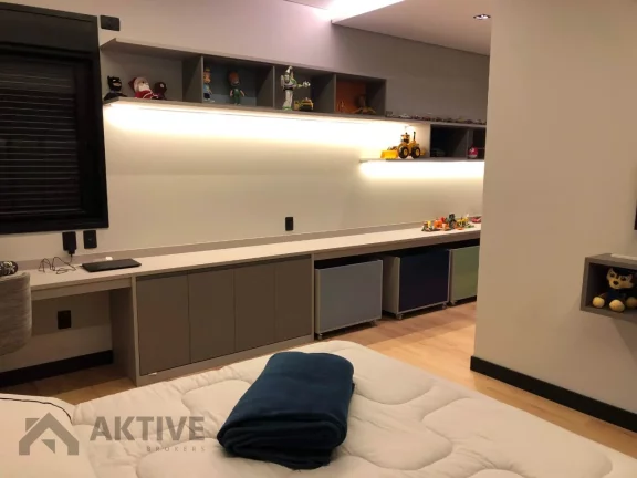 Imagem Casa de Condomínio em Granja Viana - Cotia