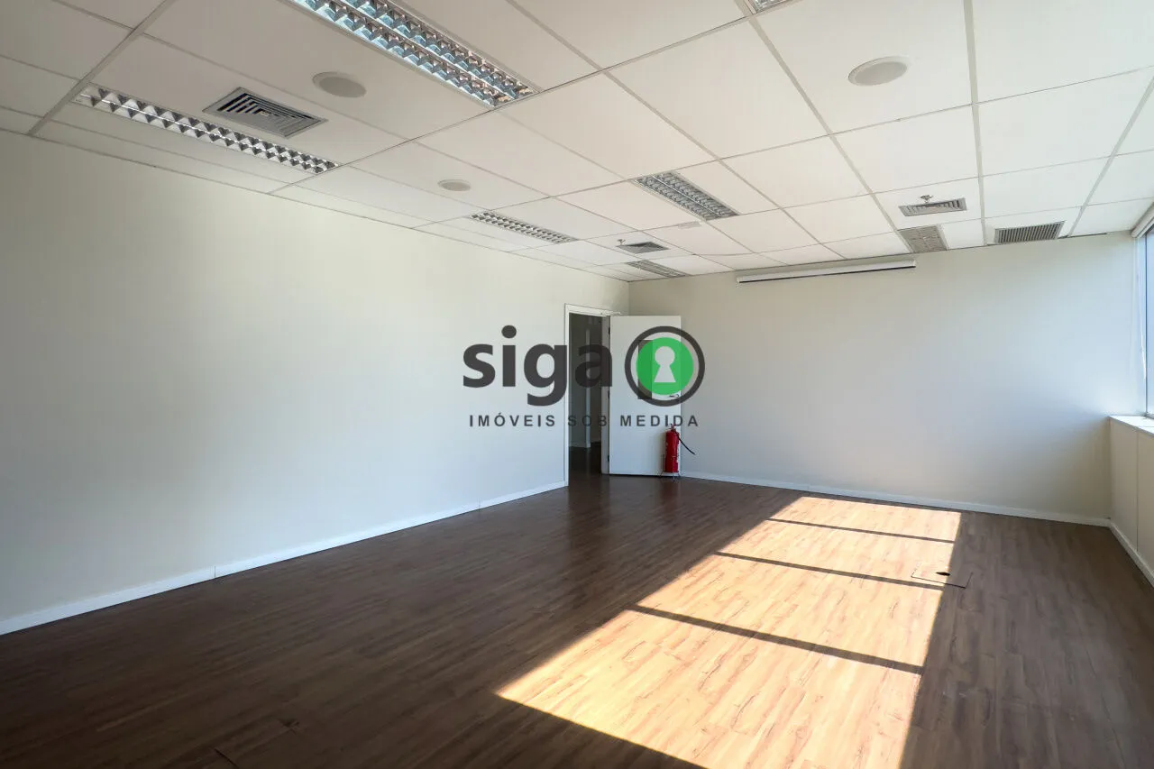 Imagem Sala Comercial e 6 banheiros para Locação, 457 m² por R$ 25.000