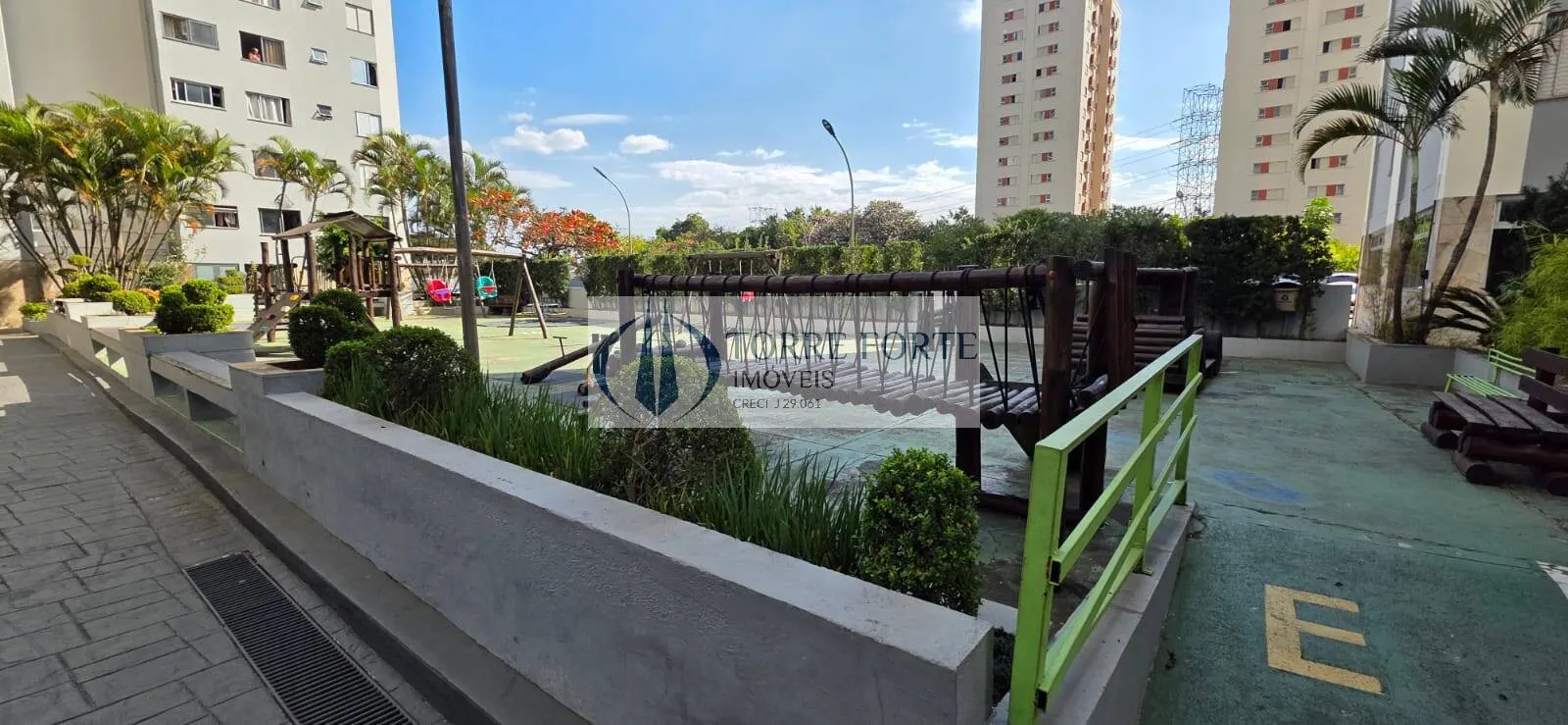 Imagem Lindo Apartamento com 2 dormitórios em Vila Ivone