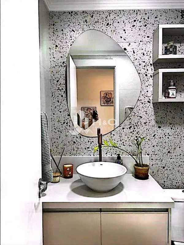 Imagem Apartamento à Venda na Vila Carrão com 51 m² 2 Dormitórios 1 Suíte 1 Vaga de Garagem