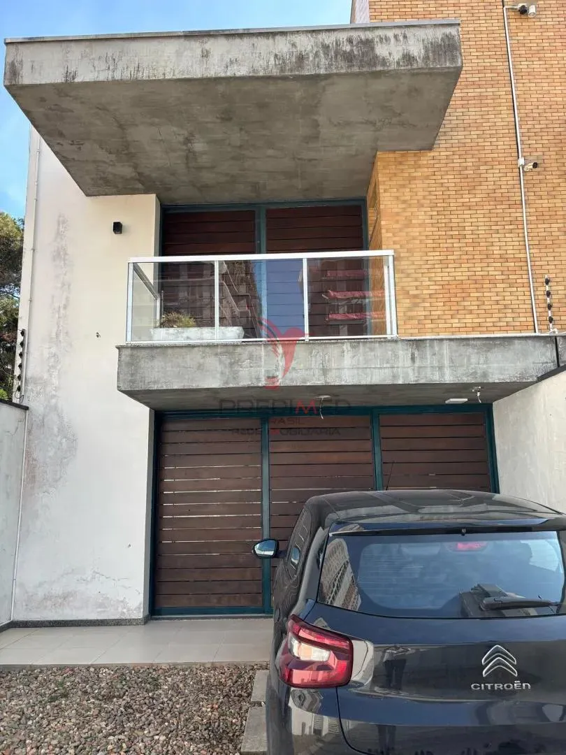 Foto do imóvel Casa de Alto Padrão em Piçarras - Jacuzzi Privativa, 3 Suites, Área Gourmet, 4 Vagas em Rua Arvoredo, 7 - Itacolomi, Balneário Piçarras - SC