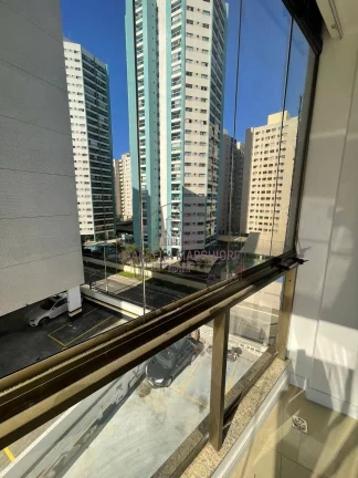 Imagem Apartamento sol da manhã. 68m, fechamento de varanda, porcelanato e armario