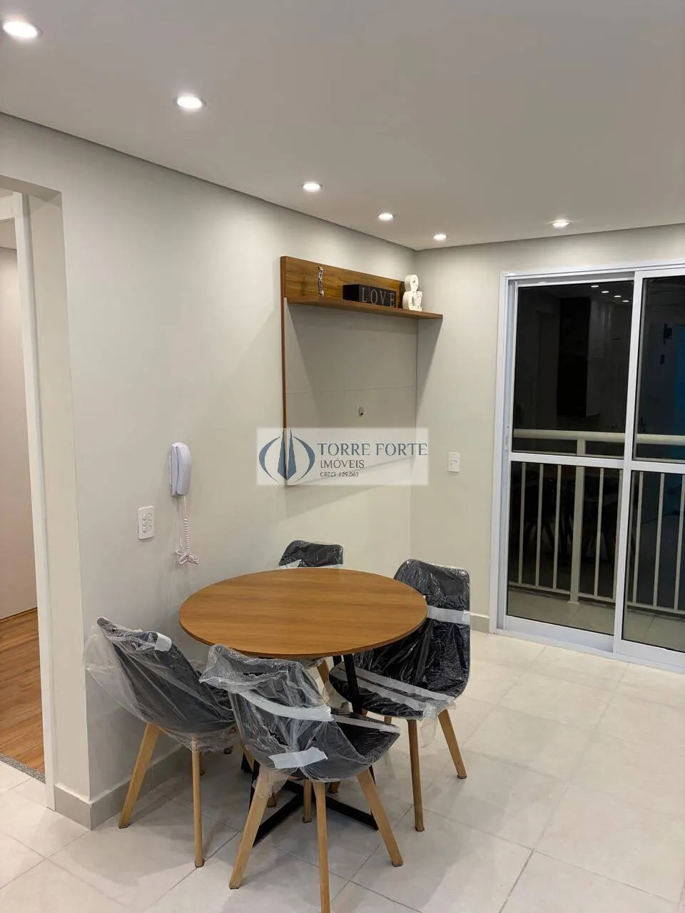 Imagem Apartamento novo com 2 dormitorios sem vaga , varanda na Vila Prudente.