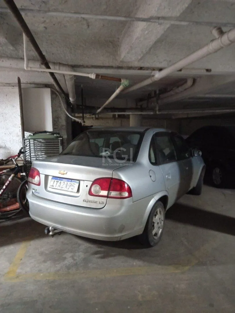 Imagem Apartamento para Venda - 150m², 3 dormitórios, 1 vaga - Bom Fim