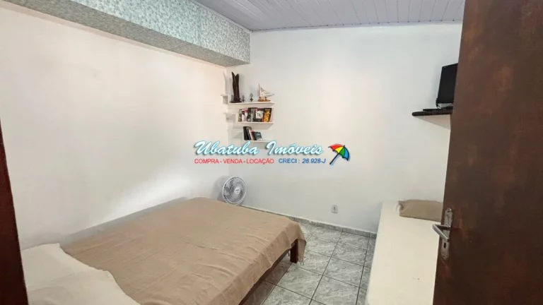 Imagem Casa a 200 metros da Praia do Perequê-açu com edícula
