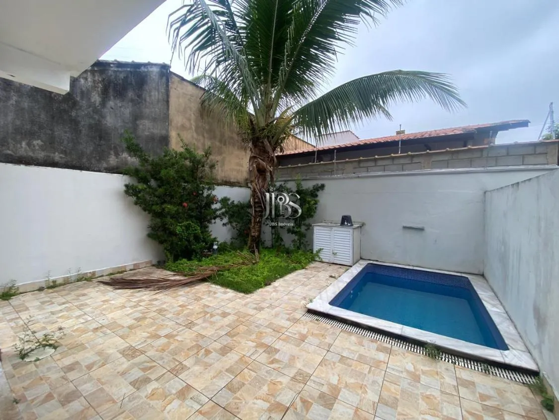 Foto do imóvel SOBRADO LADO PRAIA 2 SUITES E COM PISCINA PARA LOCAÇÃO DEFINITIVA NO LOTY EM ITANHAÉM