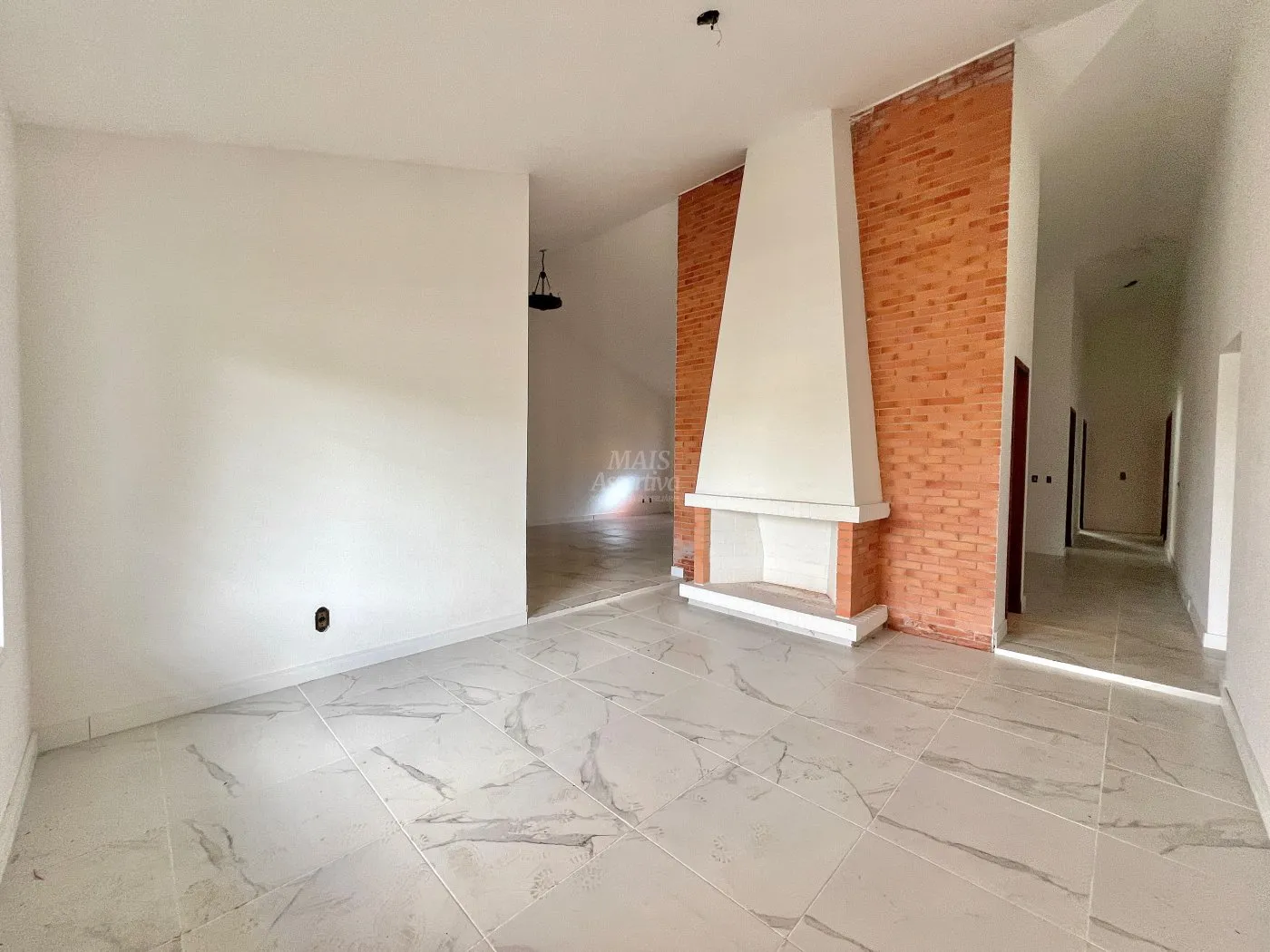 Imagem Casa 04 dormitórios para venda em Xangrilá Atlântida