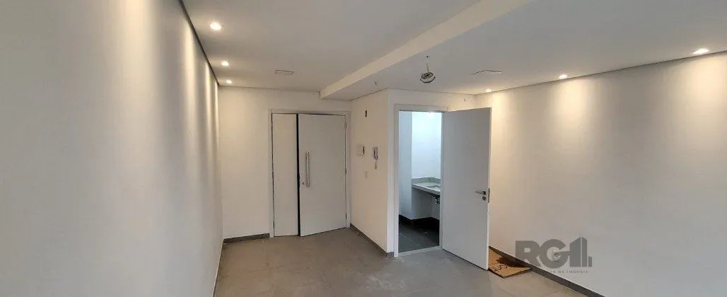 Imagem Sala Para Comprar no Linked Teresópolis 39 m² - Glória - Porto Alegre/RS