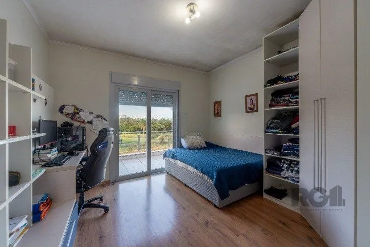 Imagem Casa de Condomínio em Hípica