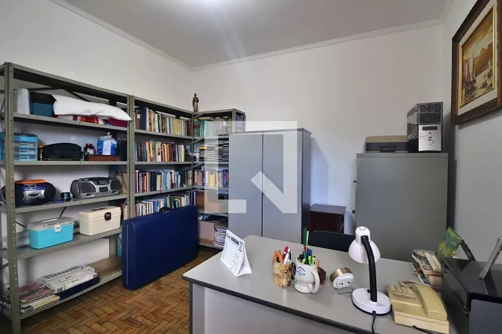 Imagem Casa no Bairro Campestre, Santo André-SP: 3 quartos, 1 suíte, 2 vagas, 171m² - Venda ou Locação!