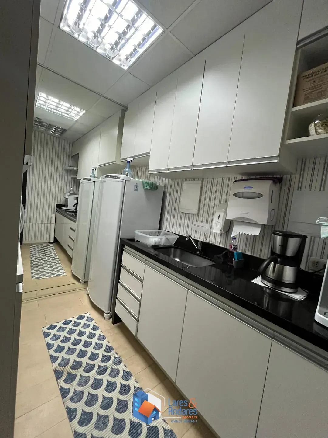 Imagem Conjunto comercial para venda em Jardim Caboré, 123m²