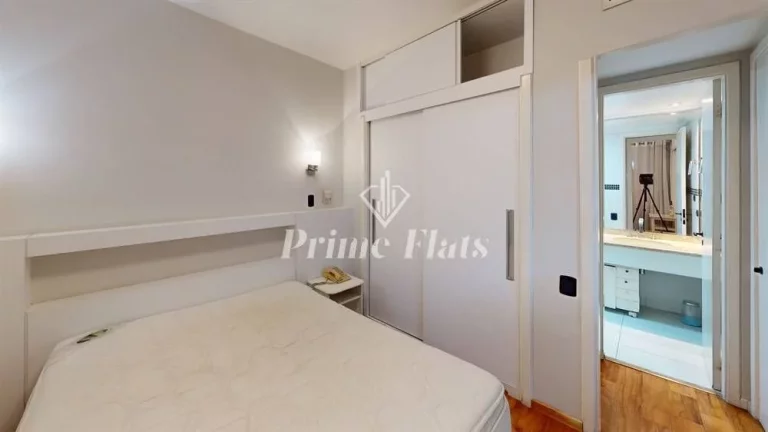 Imagem Flat disponível para locação no Ninety Hotel, com 33m², 1 dormitório e 1 vaga