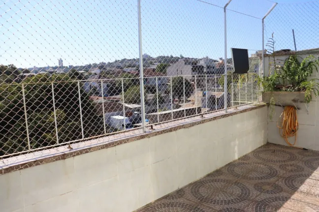 Imagem Cobertura com 3 Quartos à Venda, 165 m² em Glória - Porto Alegre