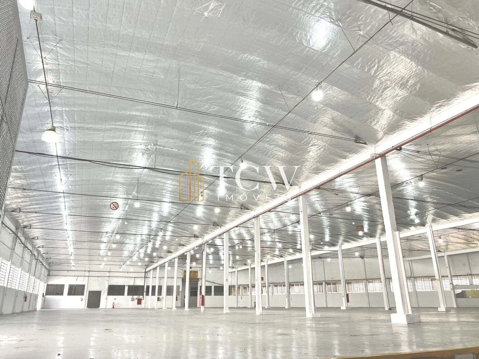 Imagem Galpão Industrial e Logístico com 22 Docas | Vila Leopoldina | 5.272 m²