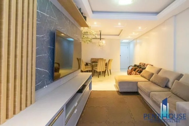 Imagem Apartamento Zona Central para Venda em Balneário Camboriú, CENTRO, 3 dormitórios, 1 suíte, 3 banheiros, 1 vaga
