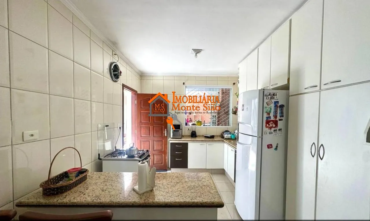 Imagem Sobrado com 3 dormitórios à venda, 168 m² por R$ 795.000 - Jardim Rosa de Franca - Guarulhos/SP