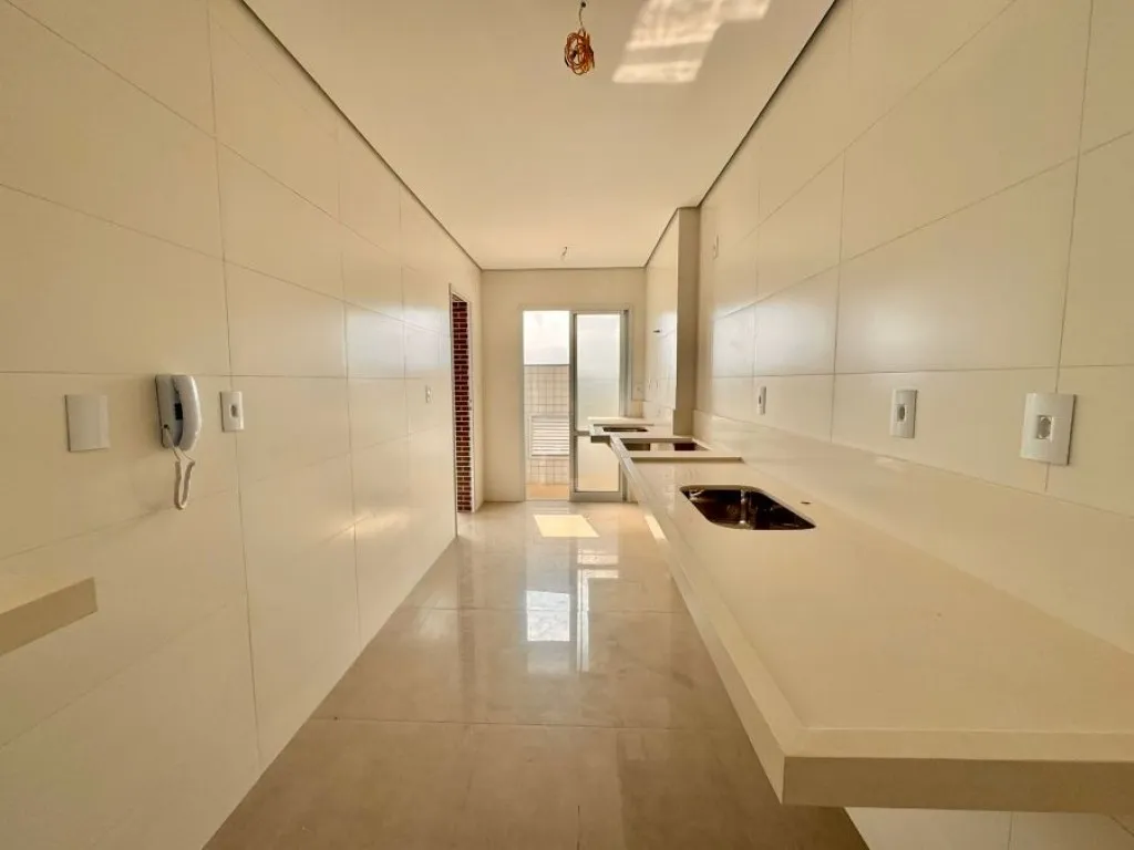 Imagem APARTAMENTO COM 94,14 m² - CANTO DO FORTE - PRAIA GRANDE SP