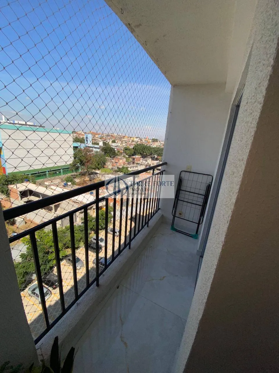 Imagem Lindo Apartamento com 2 Dormitórios e 1 Vaga em Guaianases