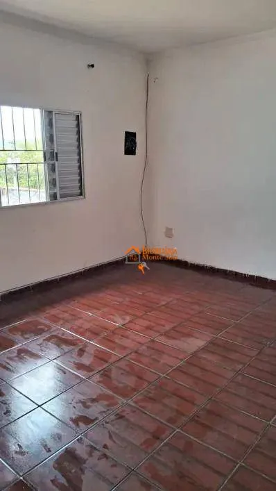 Imagem Sobrado com 3 dormitórios à venda, 181 m² por R$ 470.000,00 - Cidade Jardim Cumbica - Guarulhos/SP