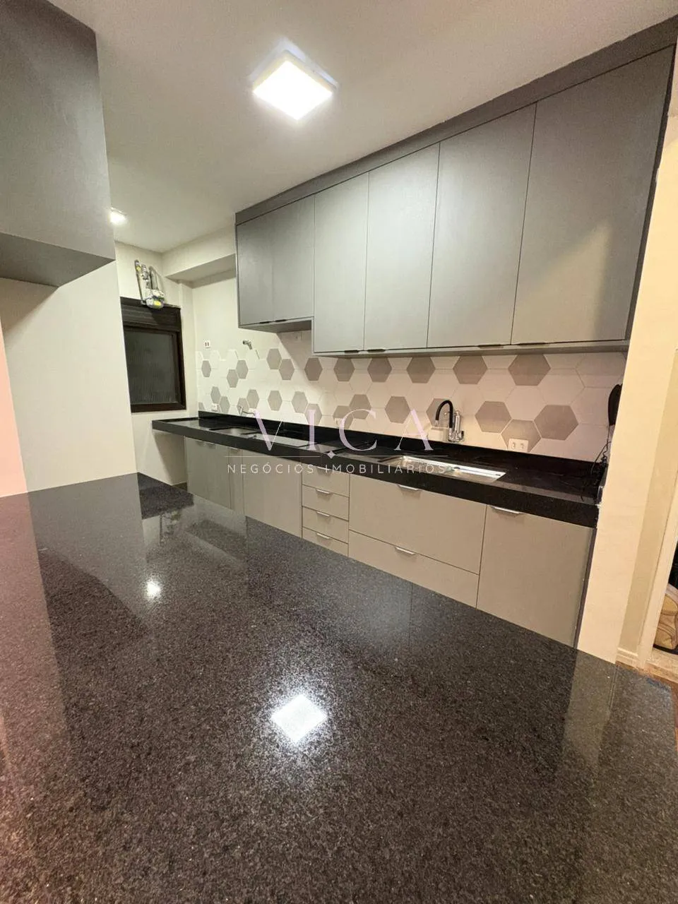 Imagem Alphaville|Pacific Towers 75m², 3 dormitórios reformado - R$ 860 mil