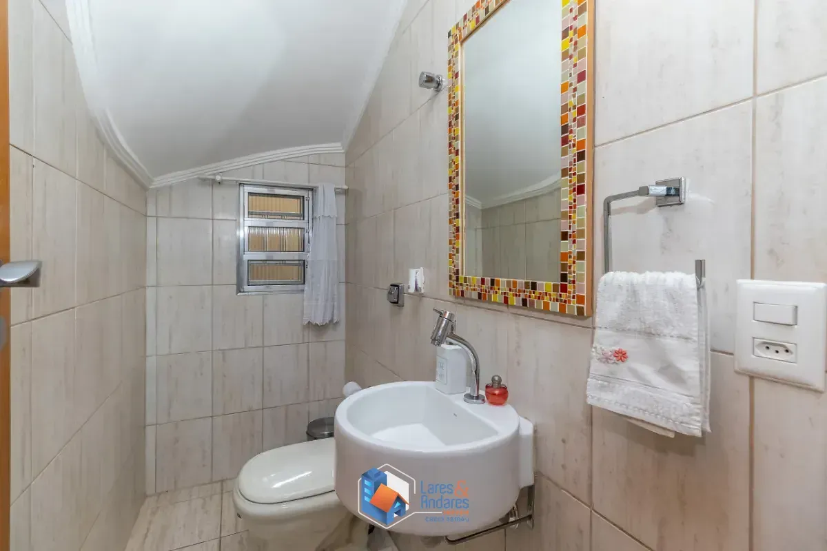 Imagem Sobrado para venda em Jardim Santa Cruz (Sacomã) com 3 quartos, sendo 1 suíte, 140m²