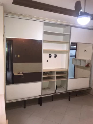 Imagem CASAL IMÓVEIS VENDE CASA 4/4 - 2 SUÍTES - 2 VGS