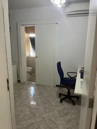 Imagem A 5ª Avenida Imóveis selecionou esse apartamento c/ 151,0m2, 3/4, suite + gabinete com lavabo, varanda, ventilado e garagem por R$800 mil