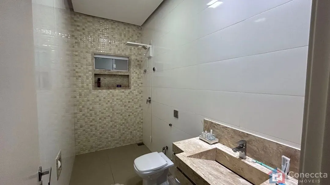 Imagem Casa com 3 dormitórios à venda, 200 m² por R$ 750.000,00 - Boa Vista - Patos de Minas/MG