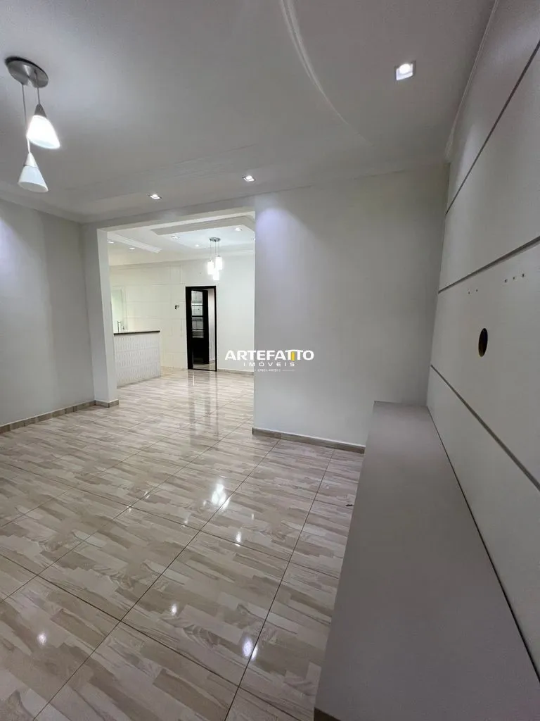 Imagem Casa à venda em Franca, Parque Santa Adélia, com 3 quartos, 220m2