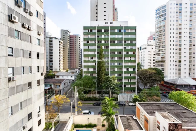 Imagem Apartamento Duplex á venda em Moema com 2 Suítes, 2 Vagas, 163m²