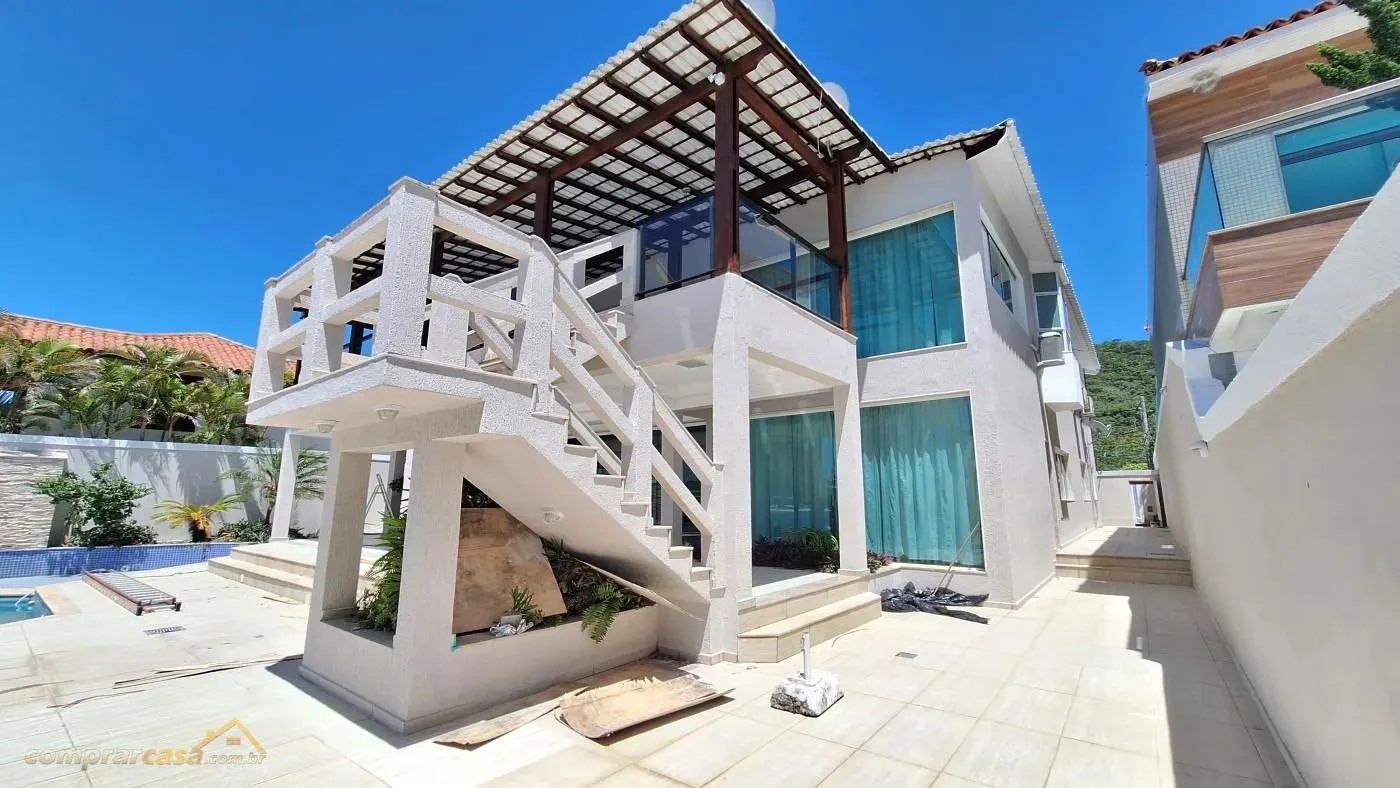 Imagem Casa em Condomínio para Venda em Cabo Frio / RJ no bairro Gamboa
