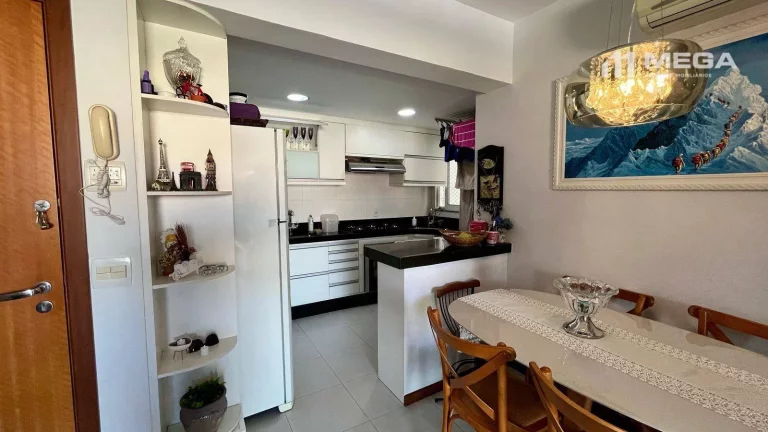 Imagem Apartamento com 2 dormitórios à venda, 62 m² por R$ 750.000,00 - Jardim Camburi - Vitória/ES