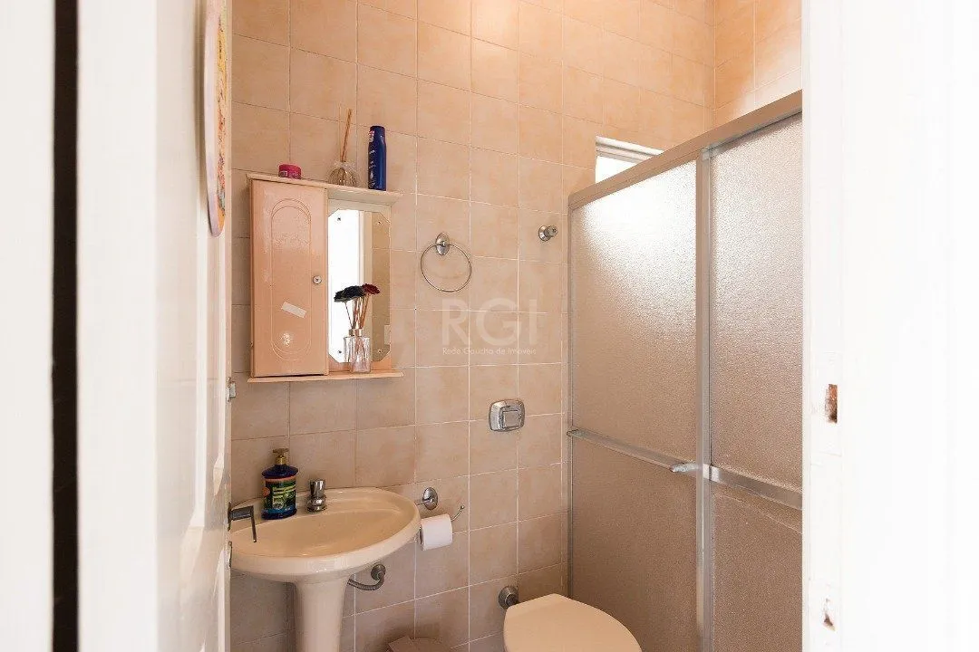 Imagem Casa Condominio para Venda - 297.63m², 4 dormitórios, sendo 1 suites, 2 vagas - Espirito Santo