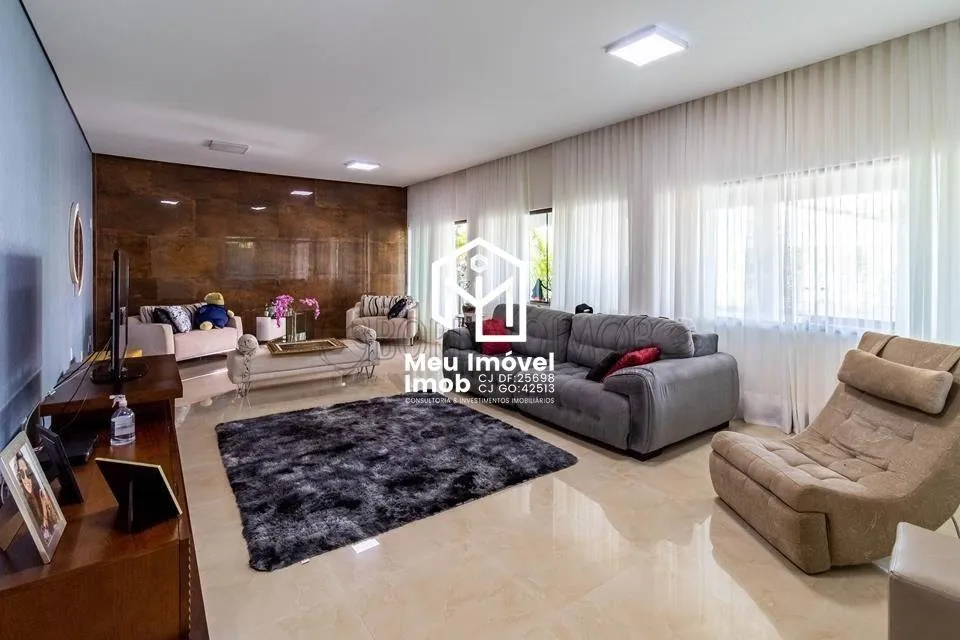 Imagem Casa 4 Quartos 2 Suítes 4 Vagas 750m² Park Way/DF