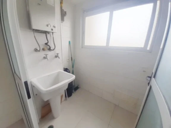 Imagem Apartamento à venda na Vila Andrade, São Paulo-SP: 2 quartos, 1 suíte, 2 banheiros, 2 vagas, 60m² de área!