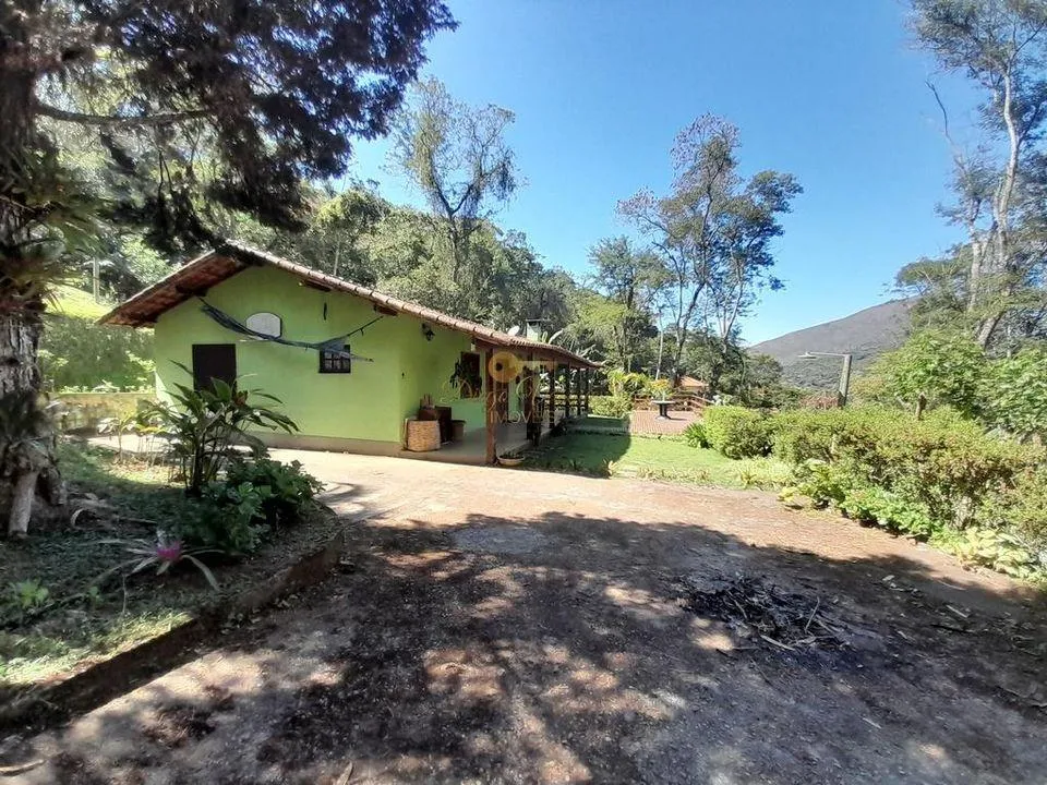 Imagem Casa para Venda em Teresópolis / RJ no bairro Santa Rita
