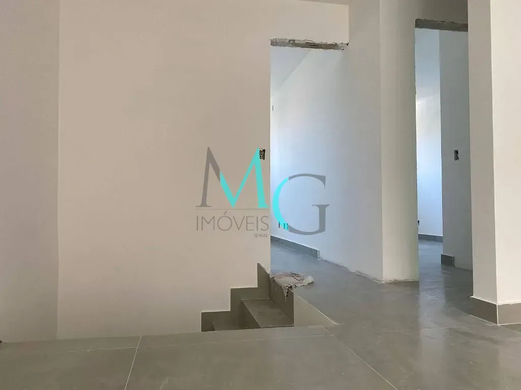 Imagem Casa com 3 dormitórios à venda, 108 m² por R$ 320.000,00 - Campo Grande - Rio de Janeiro/RJ