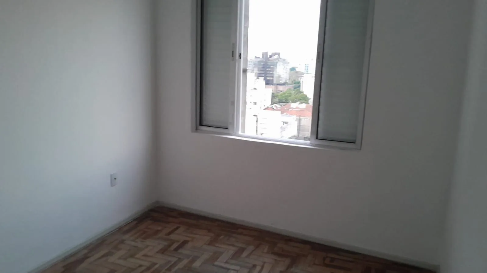 Imagem investidores - Excelente e amplo apartamento 2D LOCADO na Cidade Baixa, Porto Alegre, Com Inquilino