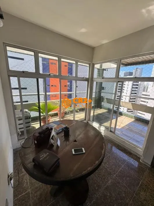 Imagem Vendo cobertura duplex com vista para o mar -230m² -4 quartos \ 3 suítes