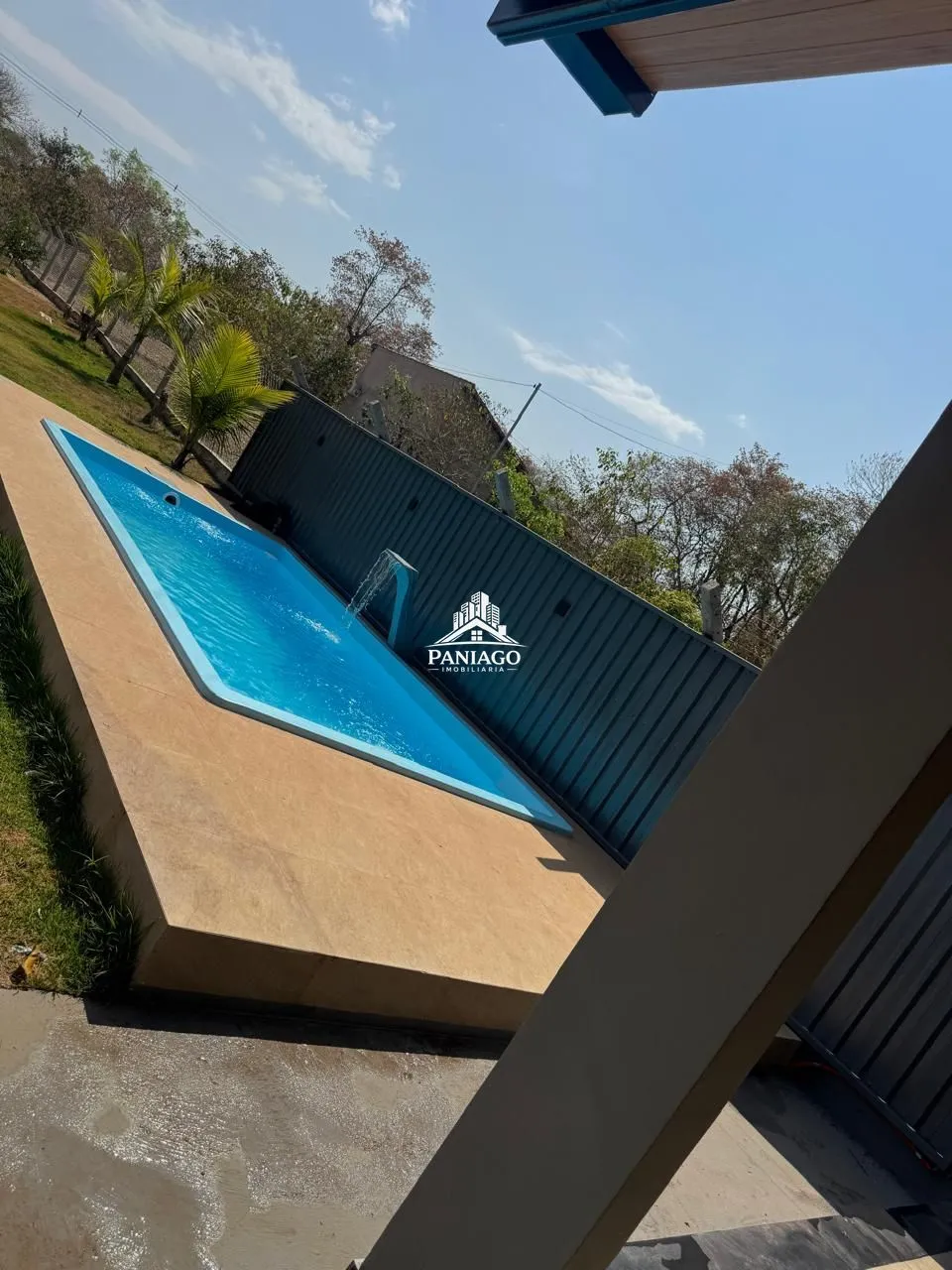 Imagem Casa com Piscina e Acesso ao Rio Cuiabá - Porteira Fechada