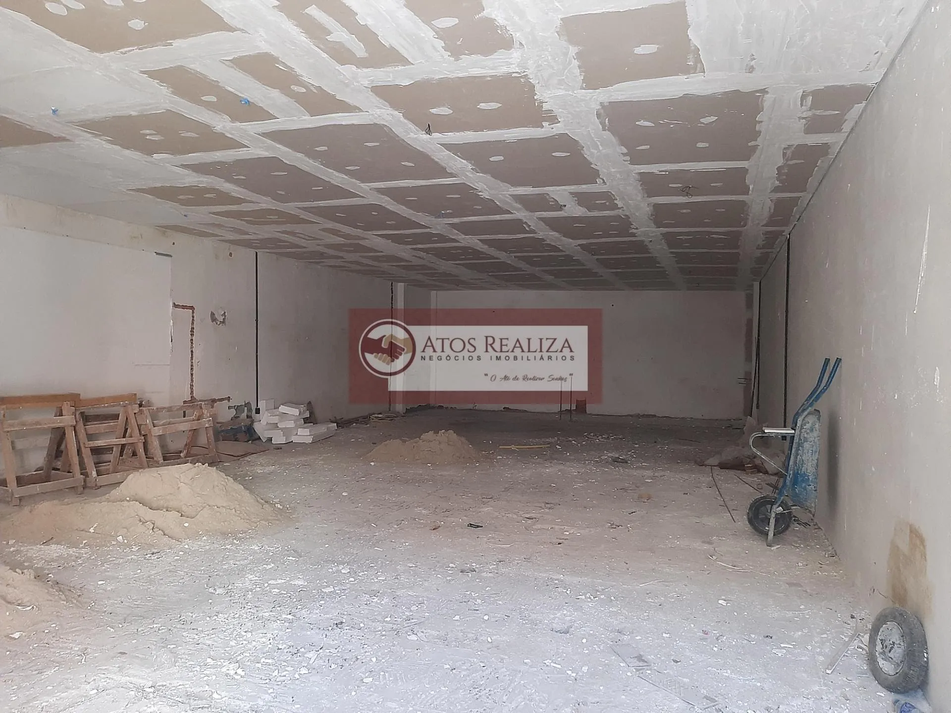 Imagem ALUGO SALÃO COMERCIAL DE 260m² NO BALNEÁRIO SÃO FRANCISCO. ESSA É A OPORTUNIDADE PARA VOCÊ MONTAR SUA EMPRESA.