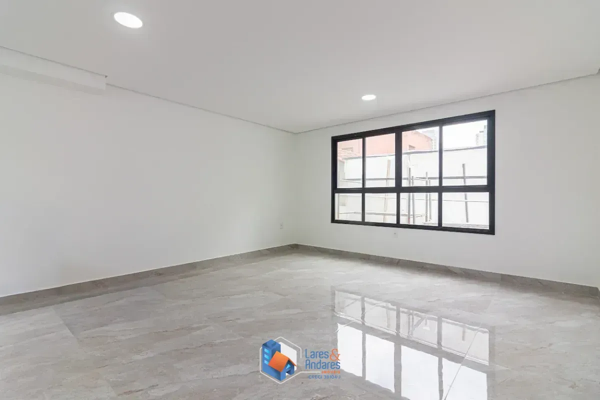 Imagem Casa no condomínio XXX para venda com 3 quartos, sendo 1 suíte, 140m²