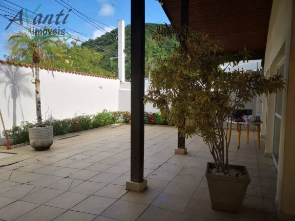 Imagem Casa à venda no bairro Guaiúba em Guarujá/SP