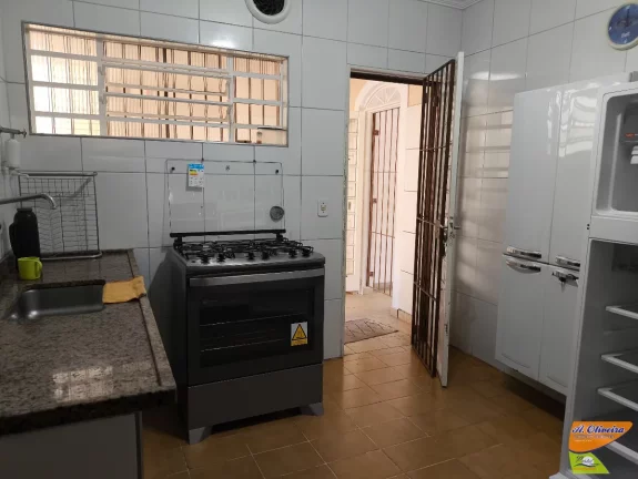 Imagem Linda casa +edícula próximo a praia