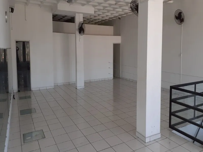 Imagem Prédio comercial à venda em São Paulo -SP, prédio em São Paulo, prédio comercial