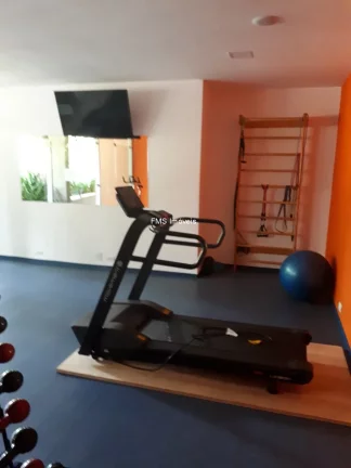 Imagem Apartamento de luxo à venda em São Paulo-SP, na Vila Nova Conceição: 3 quartos, 1 suíte, 3 salas, 3 banheiros, 2 vagas, 150m².