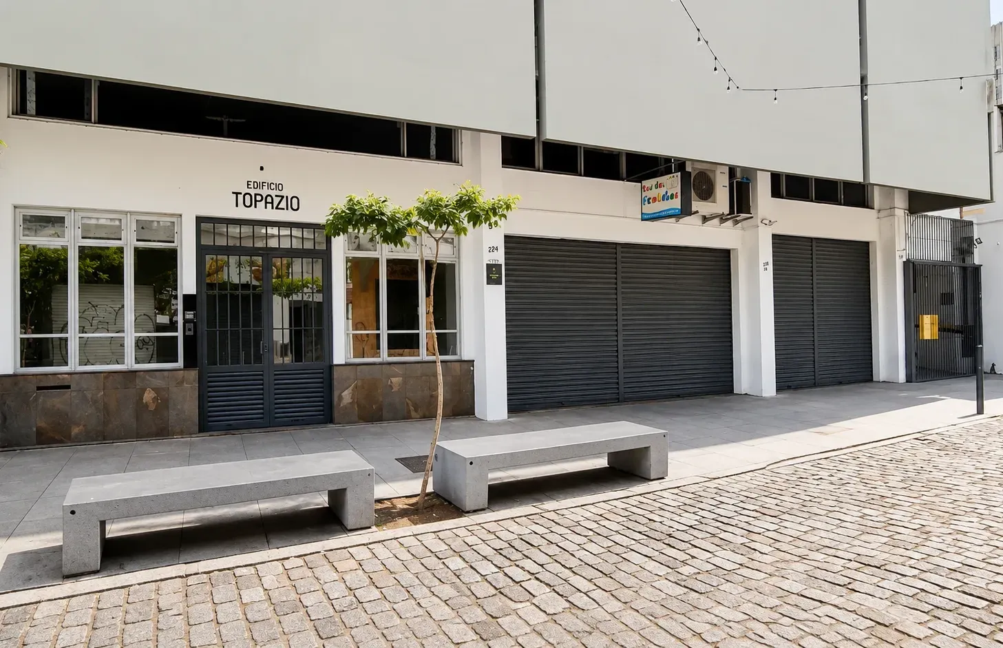 Imagem Apartamento com 1 Quarto à Venda, Locação ou Temporada, 40 m² em Centro - Florianópolis