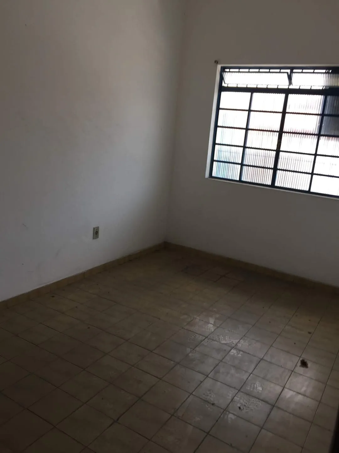 Imagem Comercial à venda 400M², Chácara Galega, Pindamonhangaba - SP