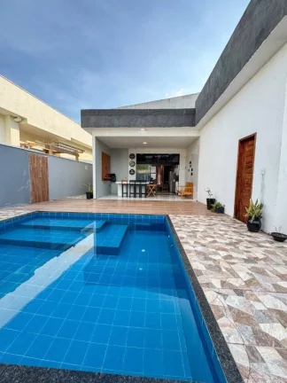Foto do imóvel Casa em Alto Padrão, no condomínio Reserva do Parque , com 3 suítes, semi-mobiliada, climatizada e piscina , aceita financiamento bancário